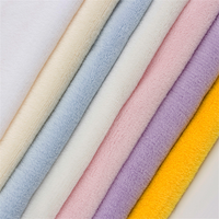 Tissu en polaire corail brossé 100 % polyester 300 g/m² en gros, tissu peluche doux et durable pour sièges de voiture, matelas et housses de canapé