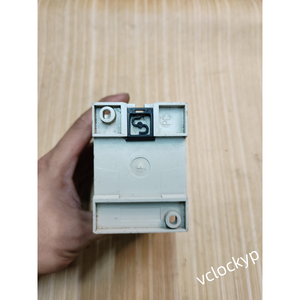 รีเลย์นิรภัย Schmersal AES2135 มือสอง - Product Image 2