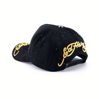 Gorras al por mayor: Gorra trucker de 5 piezas con visera curva, bordado 3D, pedrería, chip integrado, material sintético, ajustable