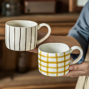 Tasse en céramique à carreaux avec anse, tasse à café ou à thé créative de 300 ml, portable pour la maison ou le bureau, vente en gros - Product Image 2