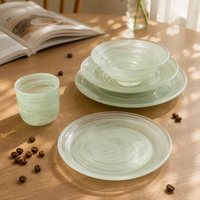 Service de table en verre blanc laiteux à motif tourbillonné, assiette, bol, tasse pour la décoration de la table à la maison