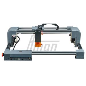 10W เครื่องสลักห่วงโซ่กุญแจแบบใหม่รองรับ PLT สำหรับโลหะอะคริลิคสแตนเลสระบายความร้อนด้วยอากาศแบบสแตนด์อะโลน CNC - Product Image 1