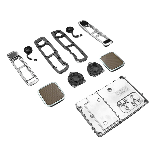 Professional Class a 4CH Car Amplifier with Equalizers for Land Rover Range Rover
