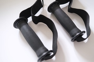 Attrezzatura Economica per <span class=keywords><strong>Pilates</strong></span> Reformer INIKO con Maniglie e Cinghie - Nylon/Plastica Nera - Product Image 3