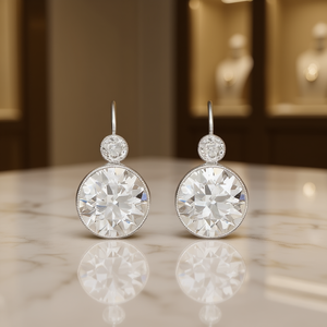 Orecchini in Oro Bianco con Diamanti Taglio Brillante Rotondo Colore D Naturali Classici Gioielli da Sposa per Donna - Product Image 2