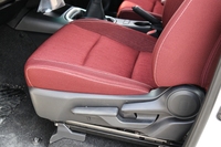 Toyota Hilux (Double Cabine) 4x4 SFX L7 Diesel Transmission Manuelle Euro VI R18 Intérieur Clair 2026