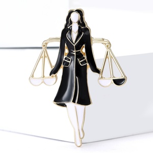 Broches de caractère professionnelles, modèles d'avocats minimalistes haut de gamme en alliage, accessoires quotidiens pour femmes, vente chaude - Product Image 1