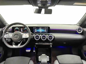 Auto Usado en Venta, <span class=keywords><strong>Mercedes</strong></span>-Benz CLA 200 Shooting Brake 2021, Vagoneta Usada con Volante a la Izquierda, Automática, de Lujo, 163hp, Excelente Estado - Product Image 2