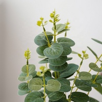 Plantes artificielles en pot Faux feuilles vertes dans un pot de ciment Plantes artificielles pour la décoration intérieure
