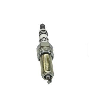 Bougie d'allumage en iridium haute performance LKR7AIX 6809 OE # 90048-51189 Convient à <span class=keywords><strong>Kia</strong></span> <span class=keywords><strong>Soul</strong></span> Smart Fortwo W451 Pièces détachées automobiles essence - Product Image 1