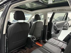 <span class=keywords><strong>Promotion</strong></span> en stock 2022 pour Tiguan Turbo R18 Noir, SUV puissant à essence, deux roues motrices, performances éclatantes - Product Image 4