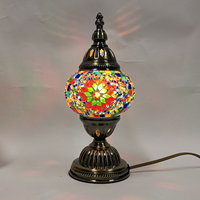 Kit de lampe de bricolage turque faite à la main à Marrakech pour l'atelier de studio d'art en mosaïque