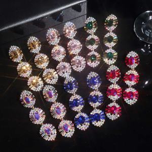 Pendientes Largos de Diseño Floral Geométrico de Moda en Aleación de Cobre con Cristales de Estrás para Mujer, Ideales para Aniversario - Product Image 2