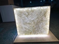 Comptoirs de cuisine modernes en cristal blanc de quartz onyx pierres précieuses avec lumière LED