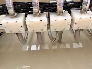 Npack Remplisseur automatique <span class=keywords><strong>de</strong></span> bouteilles en plastique d'acide <span class=keywords><strong>de</strong></span> javel anti-corrosif Machine <span class=keywords><strong>de</strong></span> remplissage automatique <span class=keywords><strong>de</strong></span> nettoyant liquide pour toilettes - Product Image 2