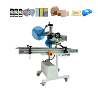 Machine d'étiquetage automatique de bureau pour surfaces planes, vente chaude, pour étiquettes de couvercles, boîtes, cartes, sacs à face plate, bouteilles carrées