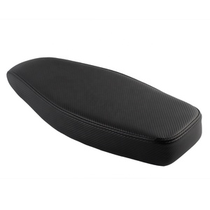 Siège arrière en fibre de carbone 3K pour Simson IFA S50 S51 S70 - Product Image 4