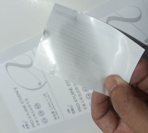 Papel sintético y película mate cubierta etiqueta adhesiva holográfica impermeable UV-Anti esencia para botella <span class=keywords><strong>de</strong></span> Perfume impresión en color directo - Product Image 4