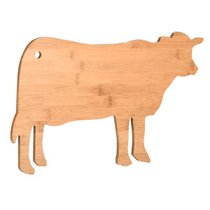<span class=keywords><strong>Planche</strong></span> de service en bois naturel Accessoires de cuisine <span class=keywords><strong>Planche</strong></span> à découper personnalisée en bambou en forme de vache Animal Vente en gros - Product Image 1