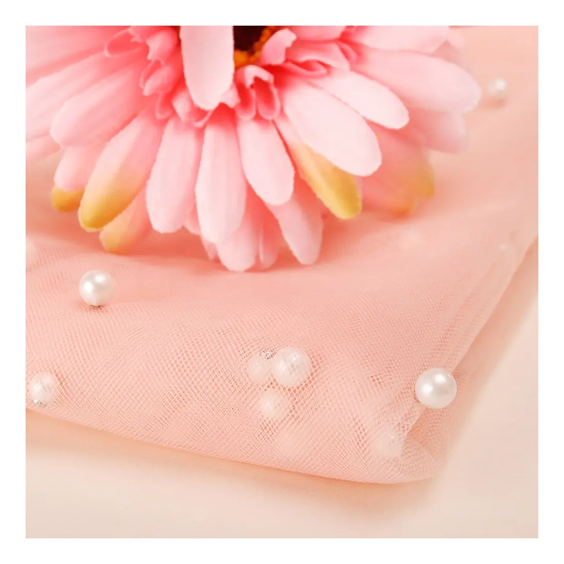 Teat-Resistant Beautiful Luxury Pearls Decoration Tulle Fabric For Wedding Dresses