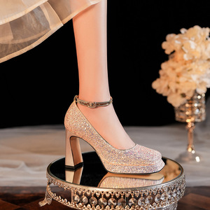 Sandalias Y9609 con Tacón Grueso y Punta Cuadrada con Brillantina y Correa Trasera, Tacón Alto para Vestido de Fiesta o Boda - Product Image 4