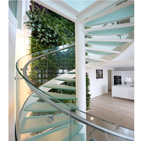 Escalier d'intérieur en colimaçon Design moderne en bois de chêne américain avec escalier circulaire incurvé en verre d'acier inoxydable