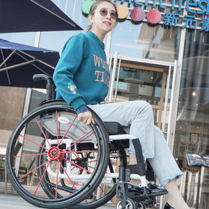 Nuevo diseño ligero manual deporte silla de ruedas plegable con precio al por mayor - Product Image 4