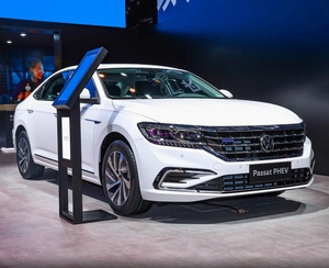 Cina a buon mercato 2023 Auto Vw Passat Phev berlina nuova Auto elettrica ibrida di medie dimensioni nuova energia autovetture per <span class=keywords><strong>volkswagen</strong></span> - Product Image 2