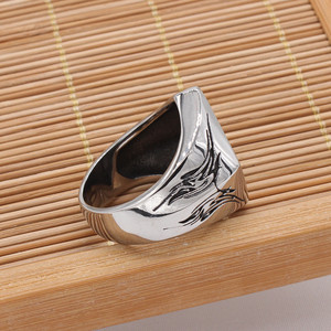 Anillos de <span class=keywords><strong>Boda</strong></span> de Acero Inoxidable Estilo Punk Gótico Vintage al por Mayor para Hombre, Joyería Yiyigo - Aniversario y Compromiso - Product Image 6
