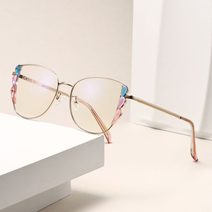 Montures de lunettes optiques œil-de-chat HL-95010 pour femmes, verres PC noirs, protection UV400 classe 2, largeur de monture moyenne, pont nasal standard - Product Image 2