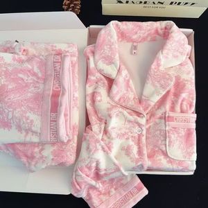 <span class=keywords><strong>Pigiama</strong></span> da <span class=keywords><strong>Donna</strong></span> Autunno Inverno Termico Ispessito in Velluto Isola, Completo a Maniche Lunghe di Lusso <span class=keywords><strong>Leggero</strong></span> di Alta Gamma con Stampa a Inchiostro della Giungla - Product Image 6