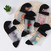 Déodorant d'été respirant Crystal Glass Short Thin Mesh Floral Print Mid Tube Chaussettes pour femmes