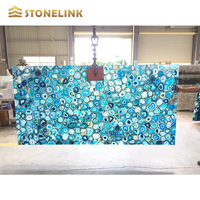 Dalles de pierre d'agate d'onyx bleu semi-précieux composite design moderne grande dalle de surface polie pour application hôtelière