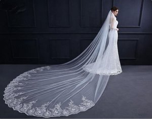 Nouveau <span class=keywords><strong>Voile</strong></span> de Mariée Cathédrale <span class=keywords><strong>Blanc</strong></span> Ivoire de 3/4/5 Mètres avec Bordure en Dentelle Longue et Peigne, Accessoires de Mariage pour la Mariée - Product Image 5