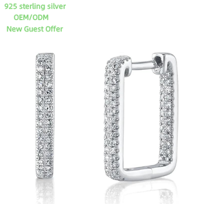 Thoughtful Gifts for Older Women That Feel Personal and Polished