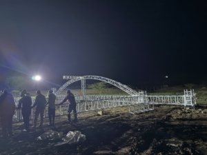 Aluminum Alloy Roof Truss System Aluminum Roof Truss with Stage Bolt Stage Lighting Truss for Concert Mobile Concert Stage - Product Image 2