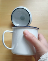 Tasse à café ou à thé en émail personnalisée avec logo, fabriquée en Chine par un fournisseur d'usine, logo personnalisé imprimé, tasse en émail métallique pour le camping