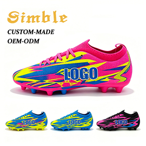 Fabricant OEM de chaussures d'entraînement de football personnalisées, chaussures de sport colorées en TPU Fly Knit pour l'extérieur - Product Image 1