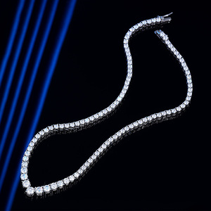 Collar de zafiro en forma de V para mujer en plata pura, con un diseño indie y un estilo lujoso con numerosos diamantes. - Product Image 4