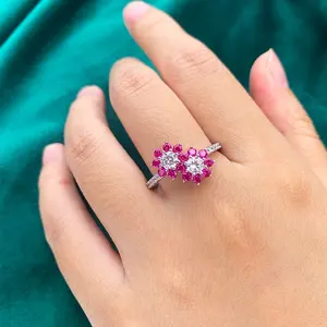 Perhiasan perak 925 cincin desain bunga berlapis Rhodium kubik 5A untuk hadiah harian wanita