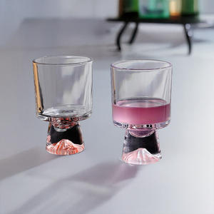 Lujo Rosa montaña en forma de Gama creativa sostenible sin plomo 340ml capacidad copas de cóctel Premium alto postre café - Product Image 1