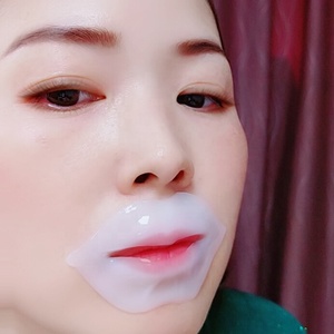 Mascarilla Labial Humectante y Voluminizadora en Varios Colores, Personalizable, con Etiqueta Privada, para Spa en Casa y Salón de Belleza - Product Image 2