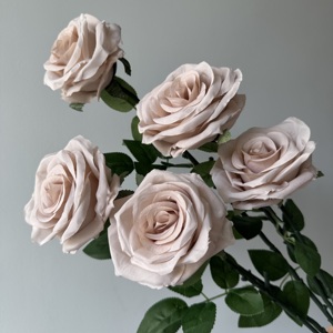 DC081 Bouquet di Rose Artificiali in Seta Rosa Antico, Stelo Singolo, Rose Finte Rosa Nude per Matrimoni, Spose e Decorazioni per la Casa - Product Image 4