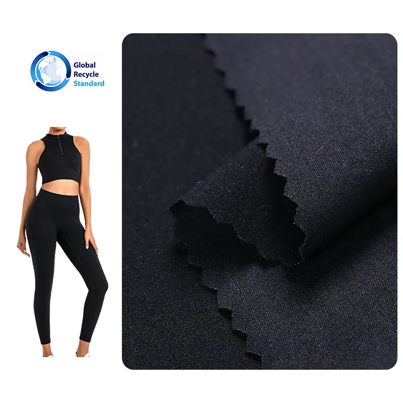 Fabricantes têxteis fornecem tecido softshell de poliéster, lycra stretch 22% spandex 130-140gsm