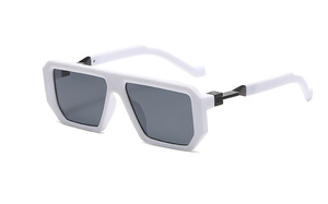 Hot Fashion New Men and Women the Same Outdoor <b>Driving</b> Sunscreen Color Retro Square Sunglasses - Product Image 3