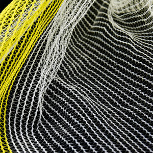 <span class=keywords><strong>Filet</strong></span> <span class=keywords><strong>anti</strong></span>-<span class=keywords><strong>grêle</strong></span> en HDPE imperméable, directement de l'usine, pour la protection des vignobles, un rouleau par sac en polyéthylène avec étiquette - Product Image 4