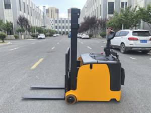 Apilador Eléctrico de 1000 kg, Económico, Totalmente Eléctrico, Apilador de Paletas Eléctrico de China - Product Image 5