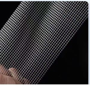 Rinforzo della parete dell'edificio con tessuto in fibra di vetro resistente agli alcali per la facciata e rinforzato con rete in fibra laminata - Product Image 3