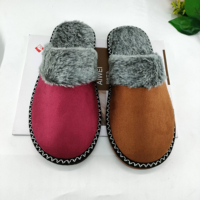 Chaussons d'hiver personnalisables pour couple, en fausse fourrure moelleuse et chaude, avec dessus en daim synthétique respirant et semelle extérieure en TPR antidérapante et légère.