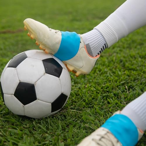 Lacets de football élastiques sans nœuds pour enfants, sangles de chaussures de football personnalisables avec logo, lacets antidérapants, vente en gros - Product Image 4